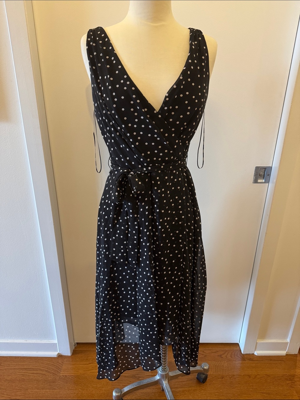 NWOT Dkny Black and White Polka Dot Midi Wrap Dress